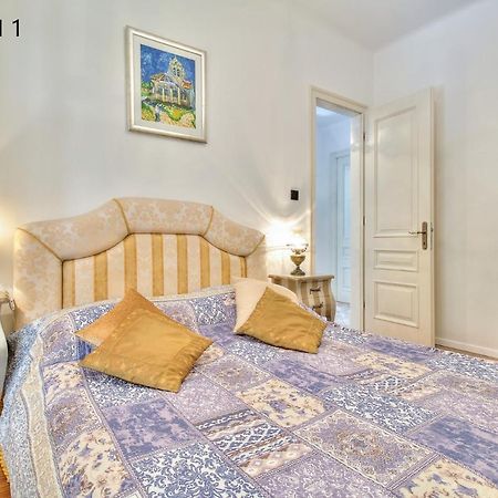 Boutique Apartman Villa Mediteran Пореч Екстериор снимка
