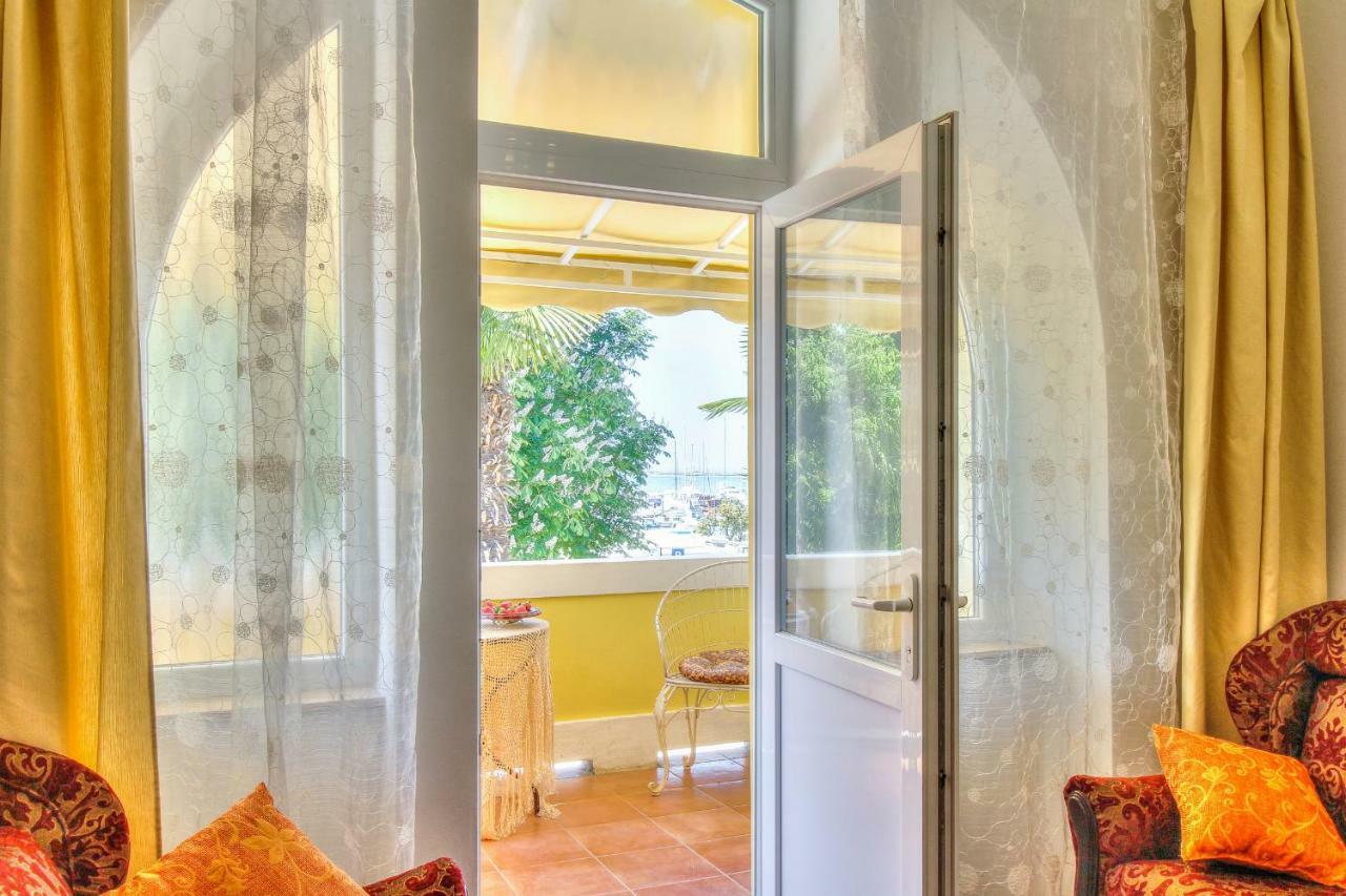 Boutique Apartman Villa Mediteran Пореч Екстериор снимка
